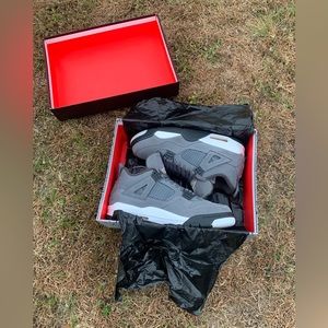Jordan 4 cool grey
